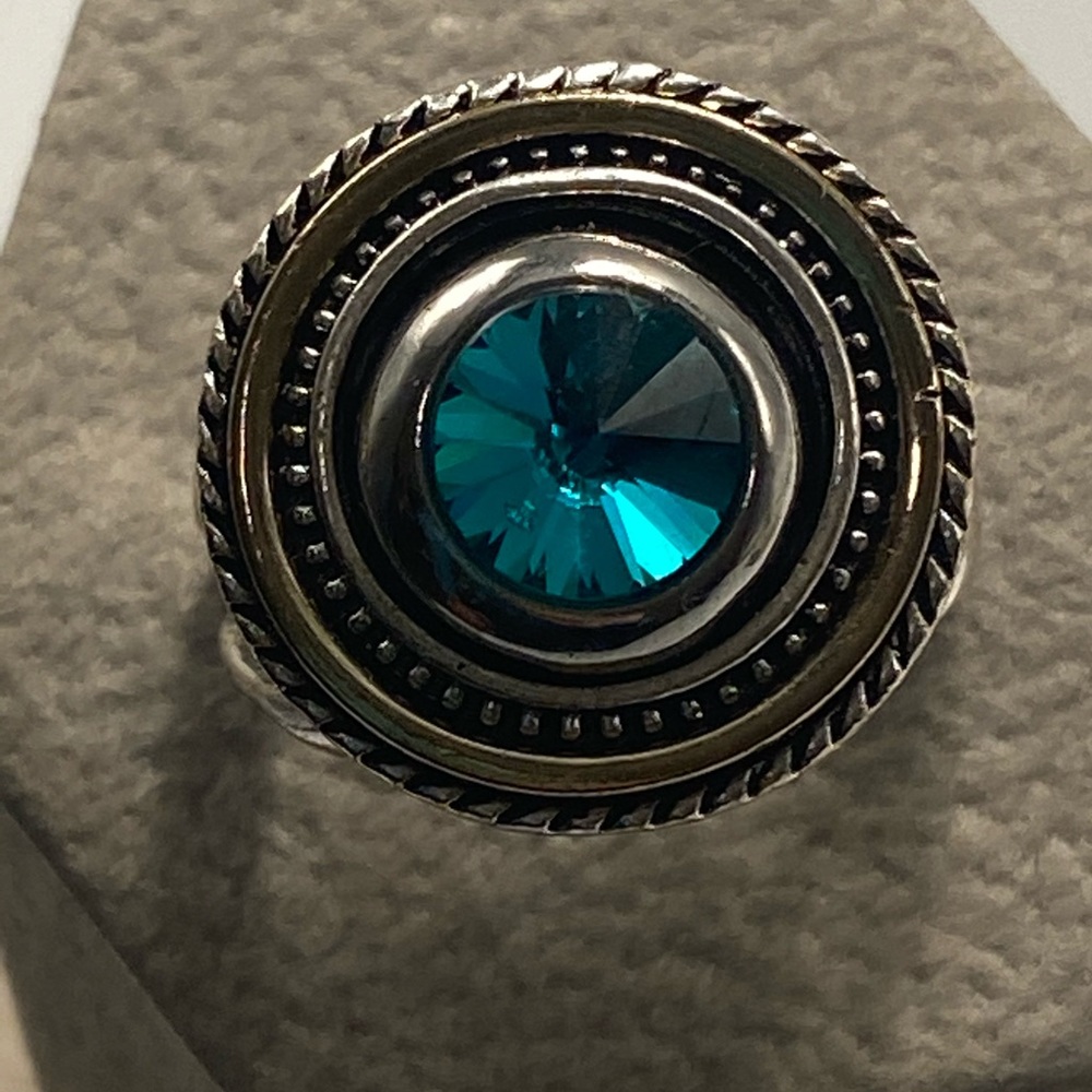 Ginger Snap Size 8 Ring With Snap - image 2